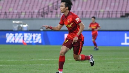 九游-平民河北练出两国产核心 助球队冲前三李铁选对人